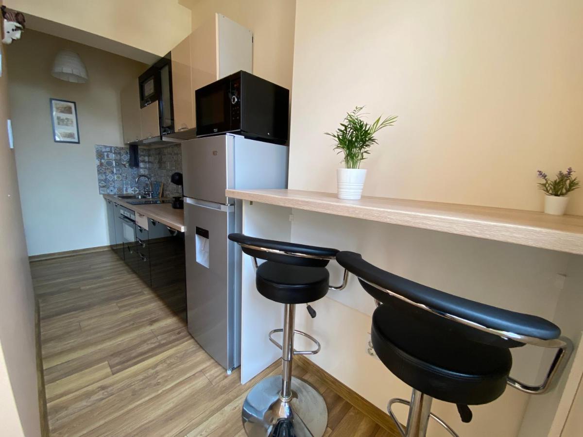 Cozy Apartment In Downtown Sofia - Tsar Samuil Street ภายนอก รูปภาพ