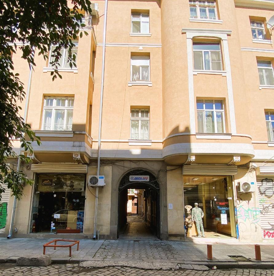Cozy Apartment In Downtown Sofia - Tsar Samuil Street ภายนอก รูปภาพ
